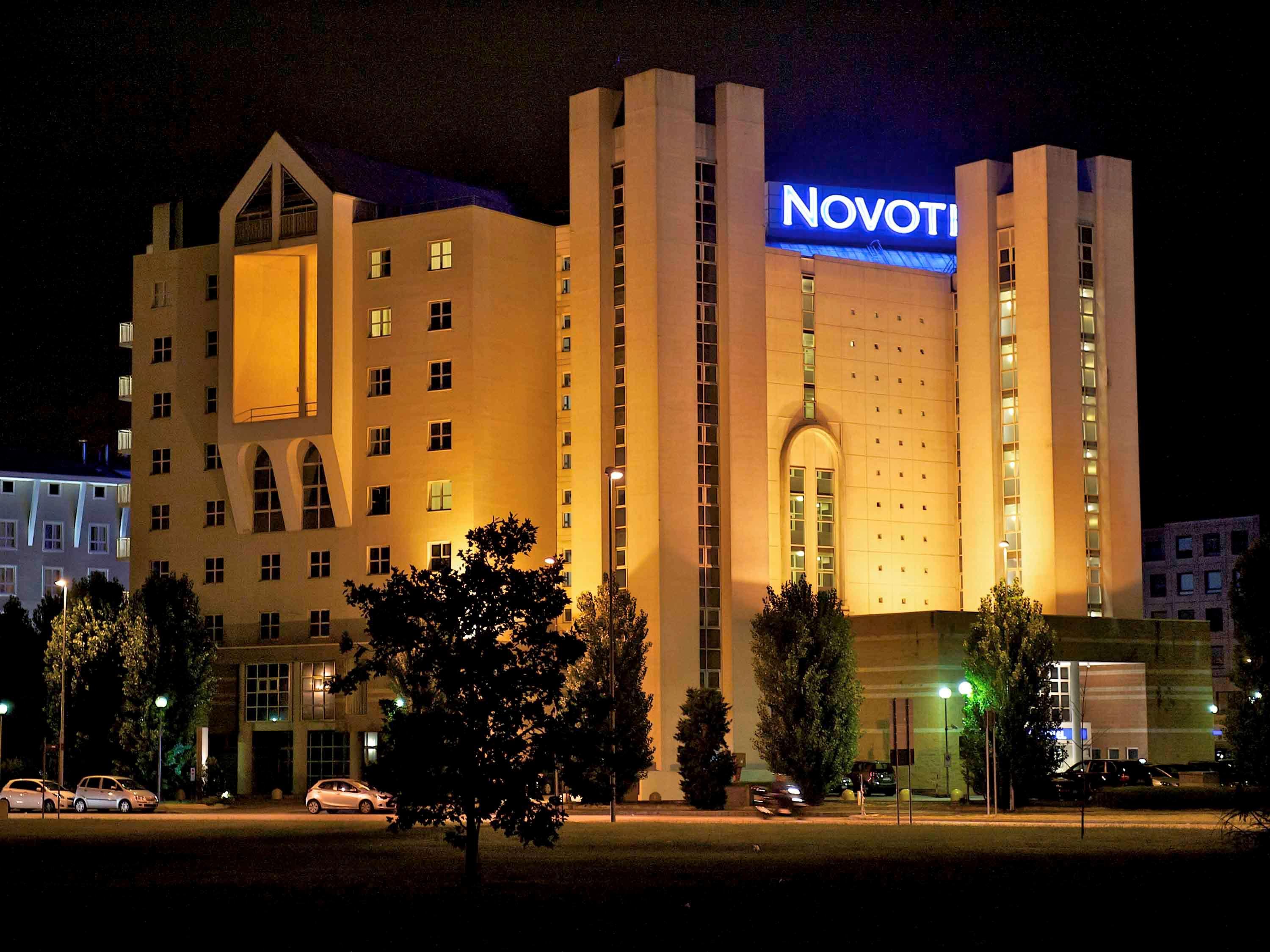 Novotel Firenze Nord Aeroporto Sesto Fiorentino Esterno foto