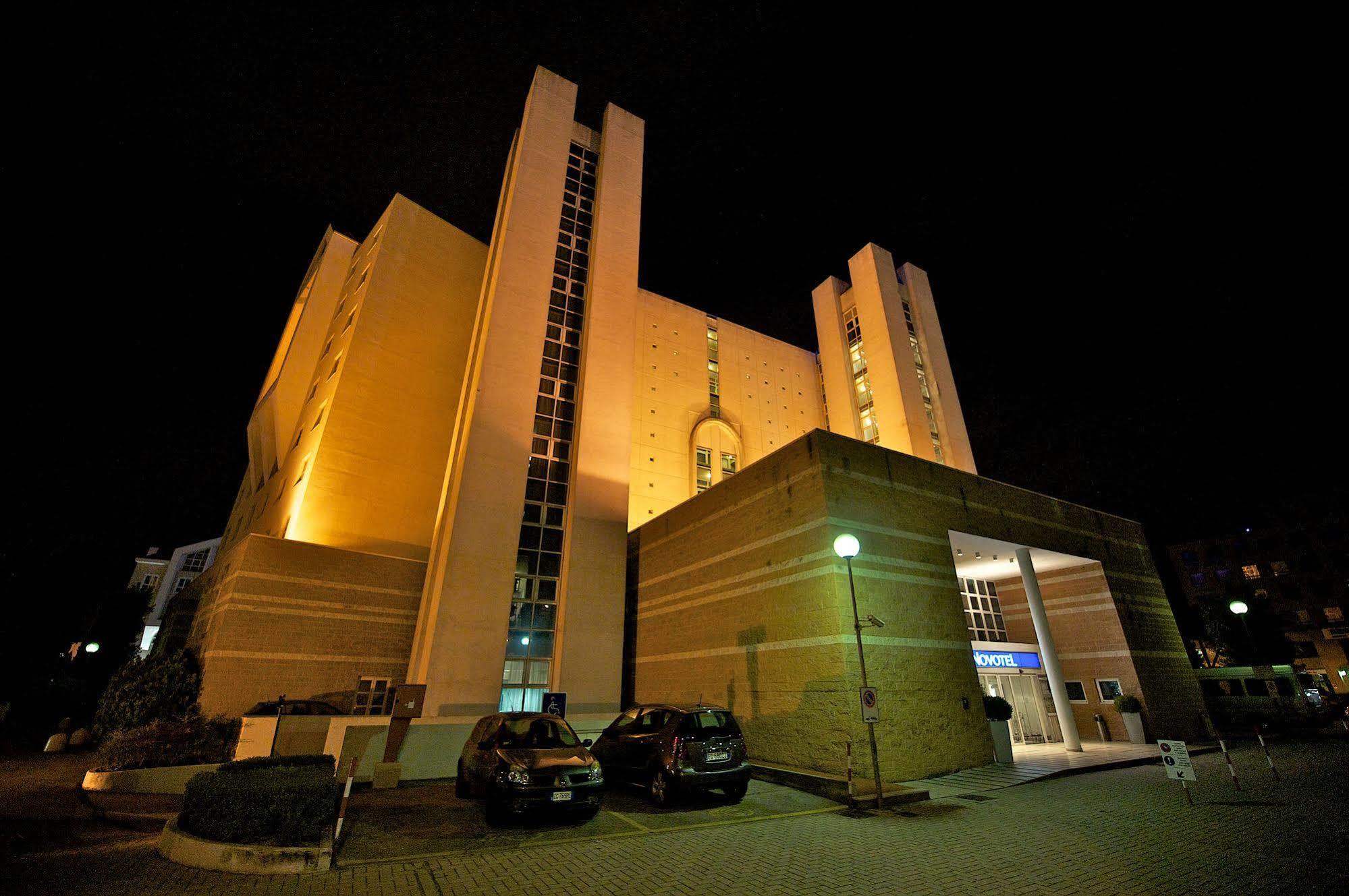 Novotel Firenze Nord Aeroporto Sesto Fiorentino Esterno foto